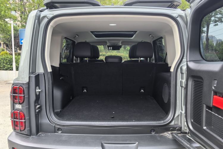 Used Haval Raptor New Energy 2024 Hi4 145 Cross-Over Edition Trunk