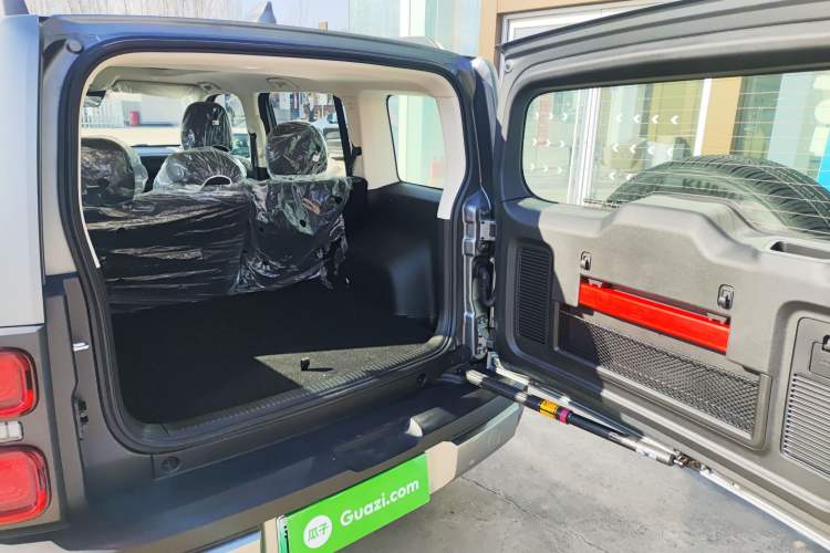 Used Haval Raptor New Energy 2024 Hi4 102 Pro Trunk