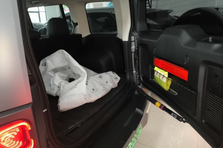 Used Haval Raptor New Energy 2024 Hi4 102 Pro Trunk