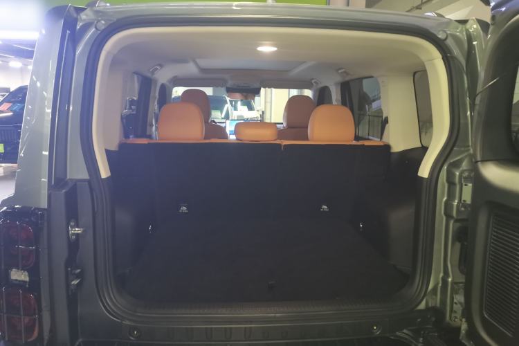 Used Haval Raptor New Energy 2024 Hi4 102 Pro Trunk