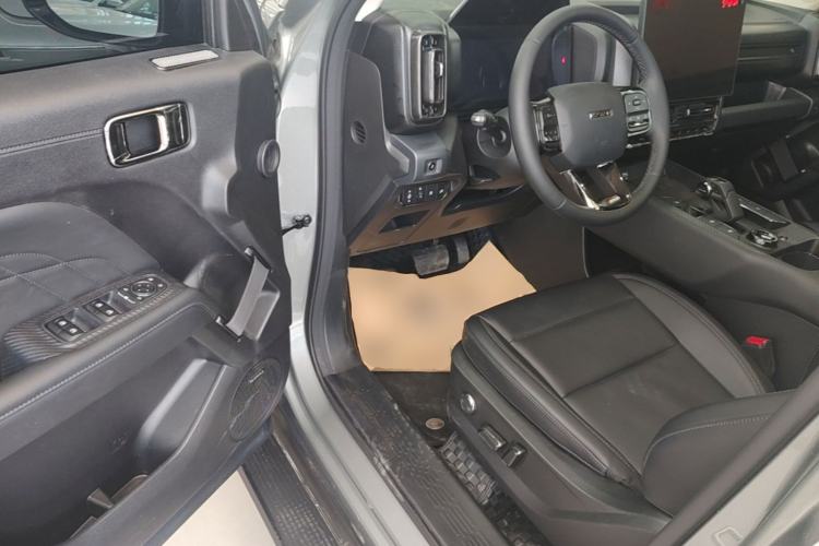 Used Haval Raptor New Energy 2024 Hi4 145 Cross-Over Edition Driver Seat