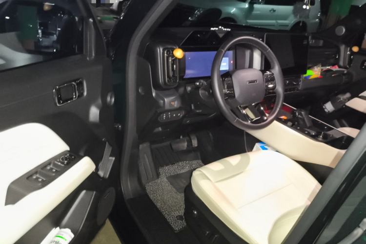 Used Haval Raptor New Energy 2024 Hi4 145 Cross-Over Edition Driver Seat