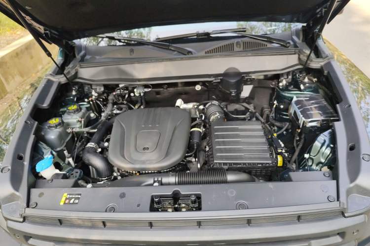 Used Haval Raptor New Energy 2024 Hi4 102 Pro Engine Bay