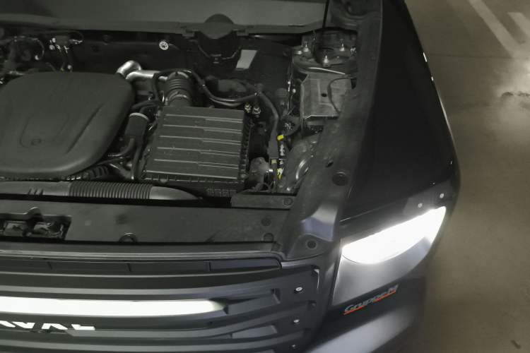 Used Haval Raptor New Energy 2024 Hi4 145 Cross-Over Edition Engine Bay Left