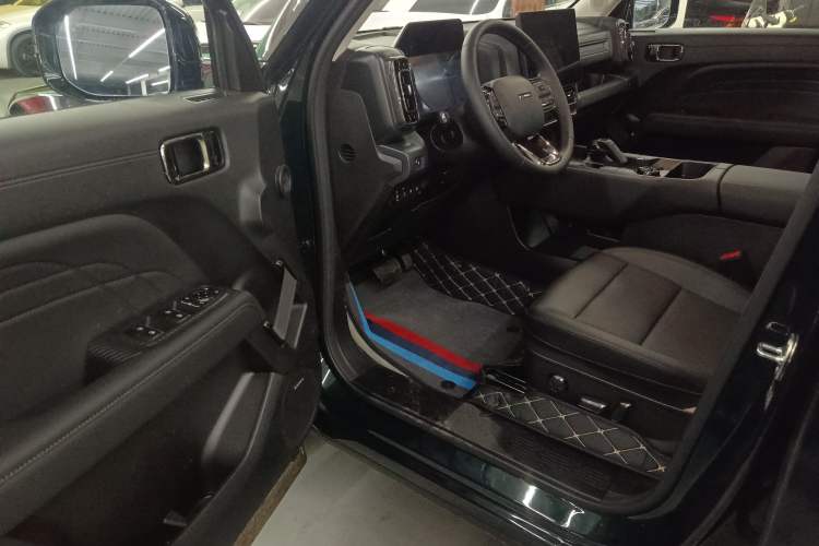 Used Haval Raptor New Energy 2024 Hi4 145 Pro Interior 3