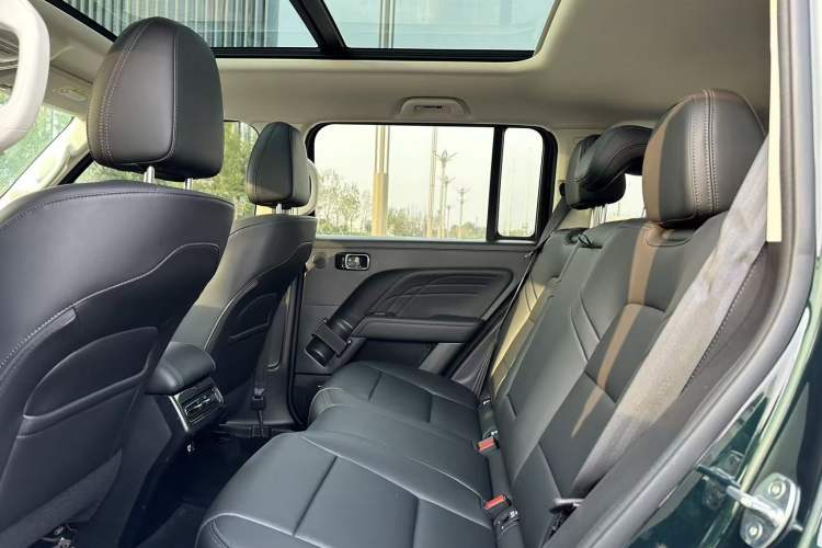 Used Haval Raptor New Energy 2024 Hi4 102 Pro Interior 4