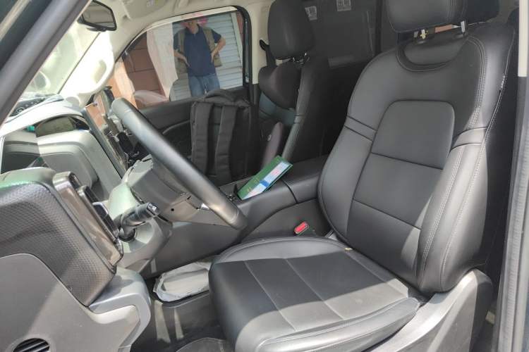 Used Haval Raptor New Energy 2024 Hi4 145 Cross-Over Edition Left Front Seat