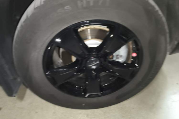 Used Haval Raptor New Energy 2024 Hi4 145 Cross-Over Edition Right Front Wheel Hub