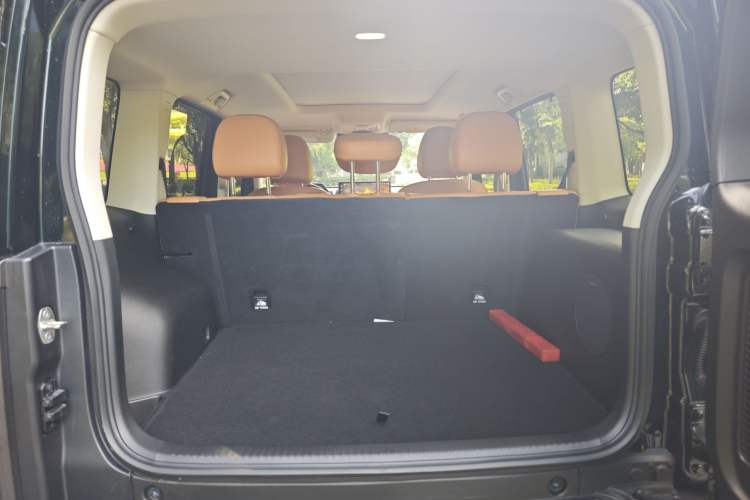 Used Haval Raptor New Energy 2024 Hi4 145 Cross-Over Edition Trunk