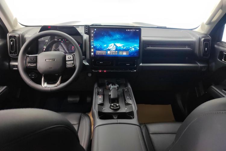 Used Haval Raptor New Energy 2024 Hi4 102 Pro Center Console