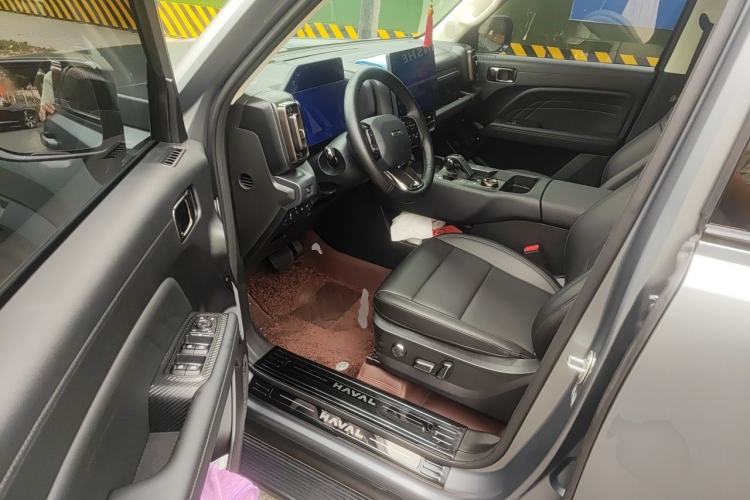 Used Haval Raptor New Energy 2024 Hi4 102 Pro Driver Seat