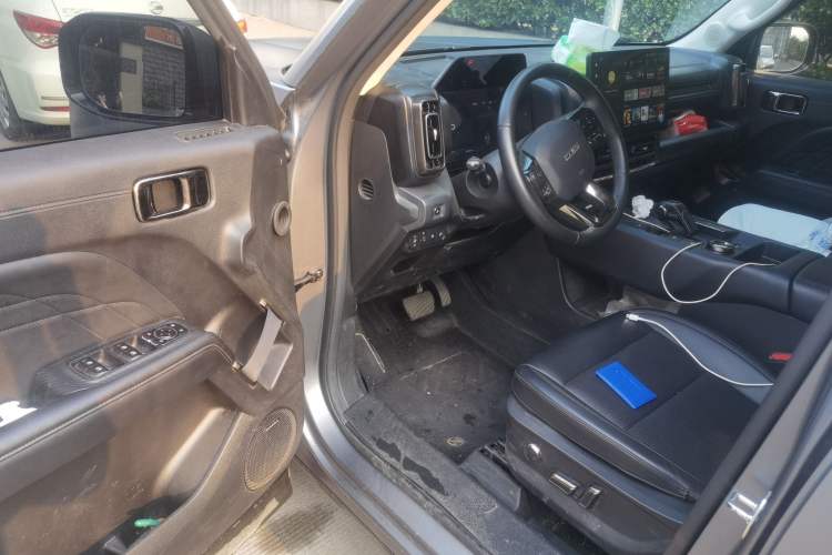 Used Haval Raptor New Energy 2024 Hi4 102 Pro Driver Seat