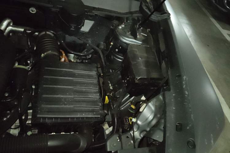 Used Haval Raptor New Energy 2024 Hi4 145 Cross-Over Edition Engine Bay Left
