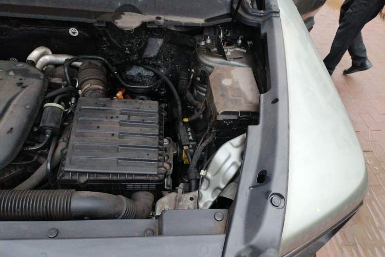 Used Haval Raptor New Energy 2024 Hi4 145 Pro Engine Bay Left