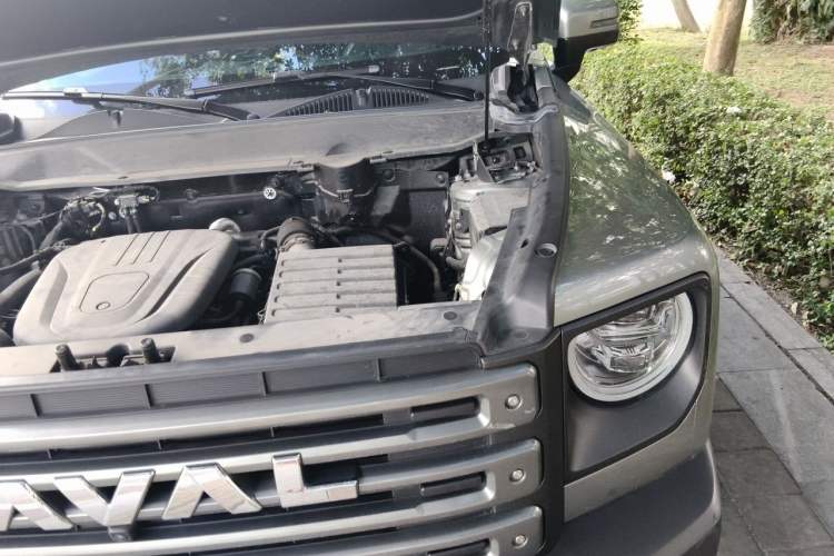 Used Haval Raptor New Energy 2024 Hi4 102 Pro Engine Bay Left