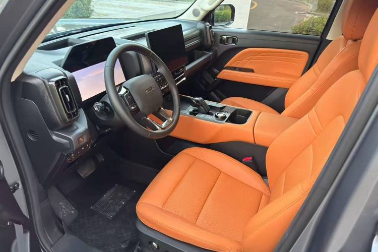 Used Haval Raptor New Energy 2024 Hi4 145 Cross-Over Edition Interior 2