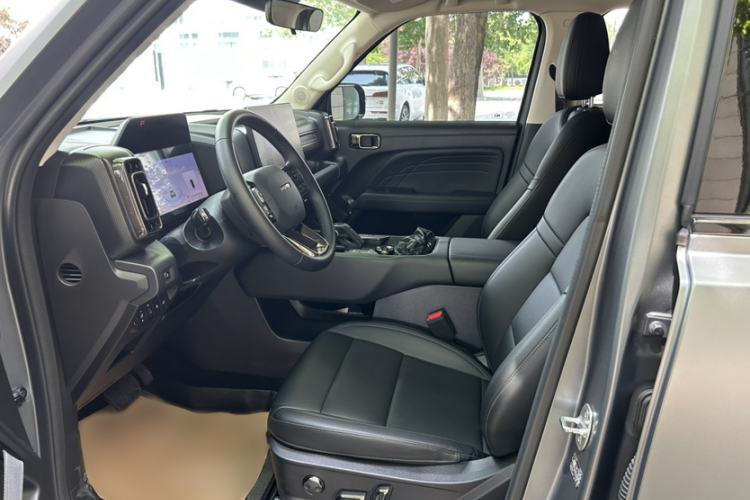 Used Haval Raptor New Energy 2024 Hi4 102 Pro Interior 4