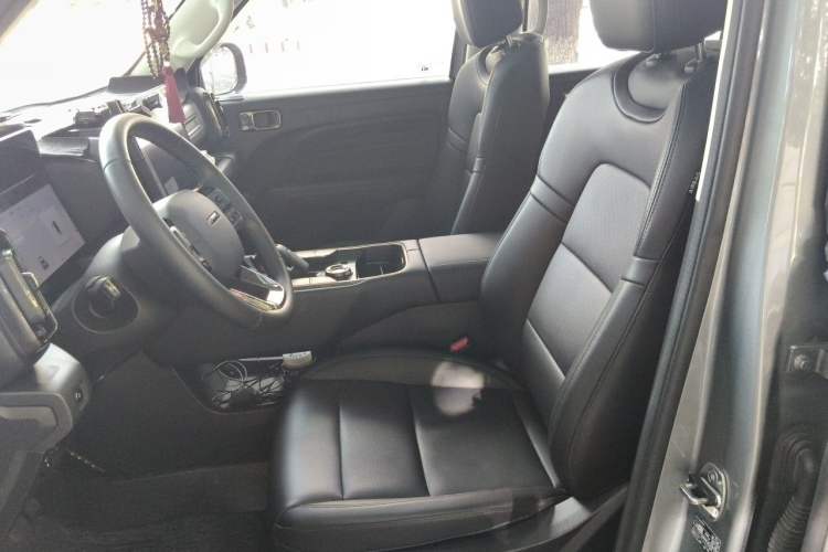 Used Haval Raptor New Energy 2024 Hi4 102 Pro Left Front Seat