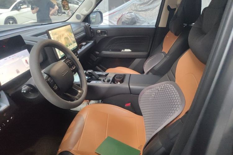 Used Haval Raptor New Energy 2024 Hi4 145 Cross-Over Edition Left Front Seat