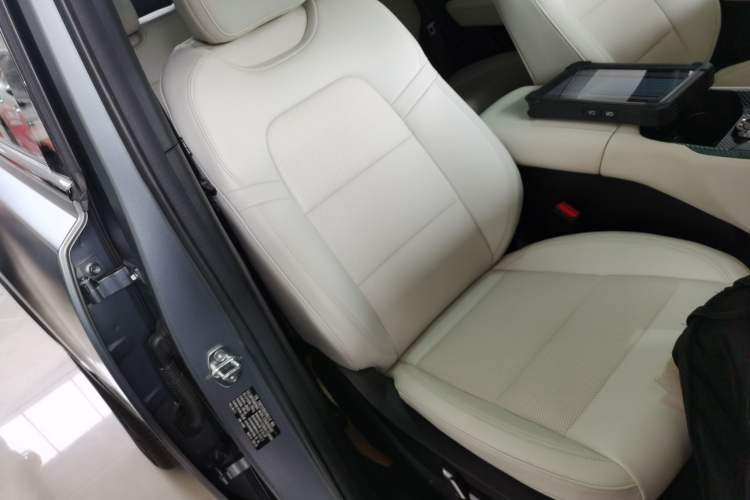 Used Haval Raptor New Energy 2024 Hi4 145 Cross-Over Edition Right Front Seat