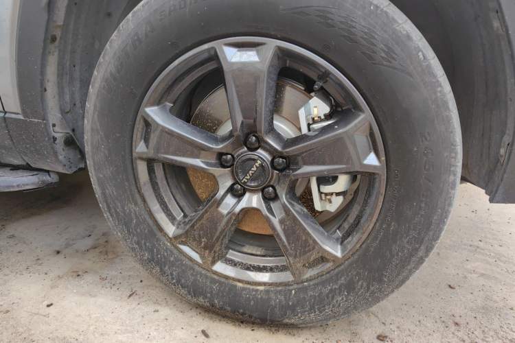 Used Haval Raptor New Energy 2024 Hi4 102 Pro Right Front Wheel Hub