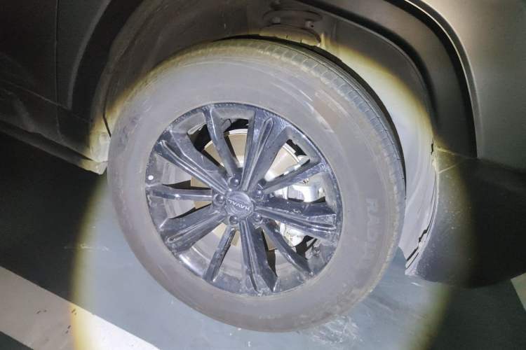 Used Haval Raptor New Energy 2024 Hi4 145 Cross-Over Edition Right Front Wheel Hub
