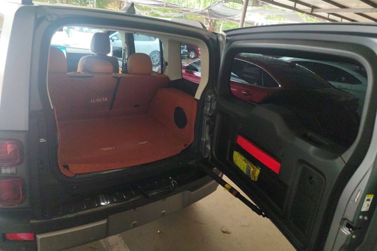 Used Haval Raptor New Energy 2024 Hi4 145 Cross-Over Edition Trunk
