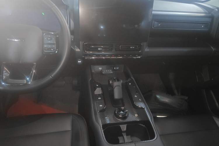 Used Haval Raptor New Energy 2024 Hi4 102 Pro Audio And AC Panel