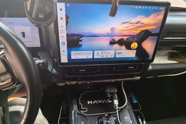 Used Haval Raptor New Energy 2024 Hi4 145 Cross-Over Edition Audio And AC Panel