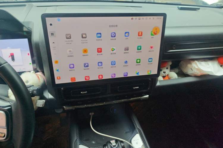 Used Haval Raptor New Energy 2024 Hi4 102 Pro Audio And AC Panel