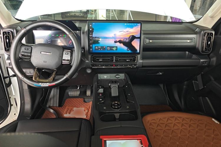 Used Haval Raptor New Energy 2024 Hi4 102 Pro Center Console