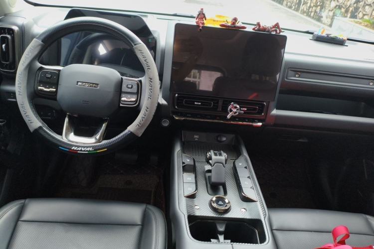 Used Haval Raptor New Energy 2024 Hi4 102 Pro Center Console