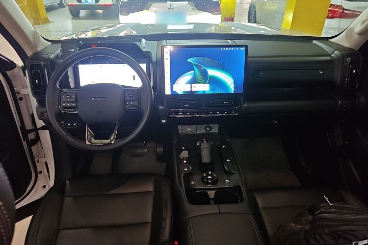 Used Haval Raptor New Energy 2024 Hi4 102 Pro Center Console