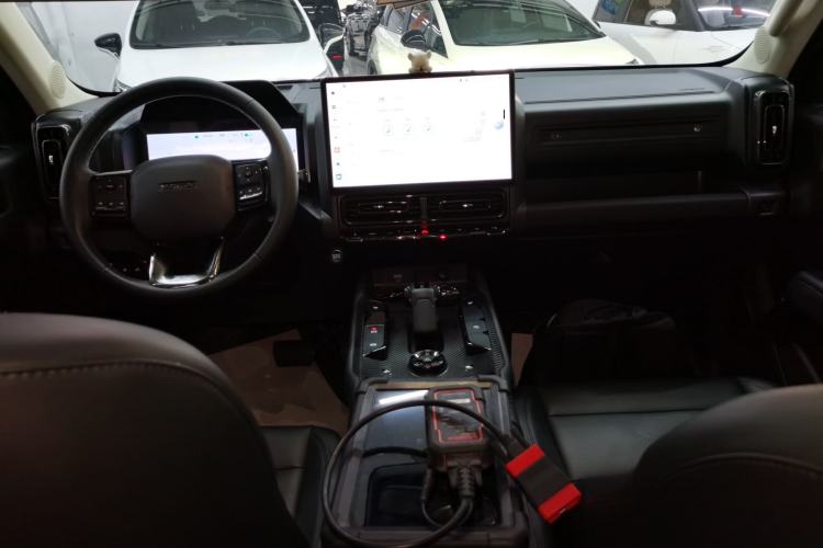 Used Haval Raptor New Energy 2024 Hi4 102 Pro Center Console