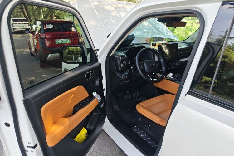 Used Haval Raptor New Energy 2024 Hi4 102 Pro Driver Seat