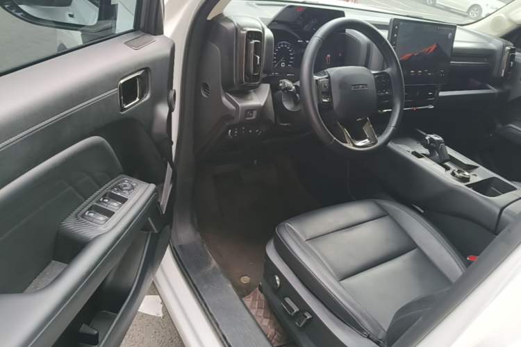 Used Haval Raptor New Energy 2024 Hi4 102 Pro Driver Seat