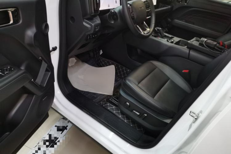 Used Haval Raptor New Energy 2024 Hi4 102 Pro Driver Seat