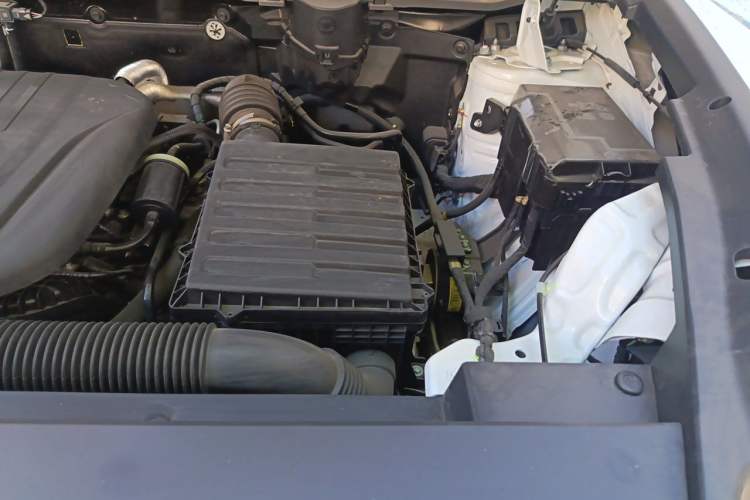 Used Haval Raptor New Energy 2024 Hi4 145 Cross-Over Edition Engine Bay Left