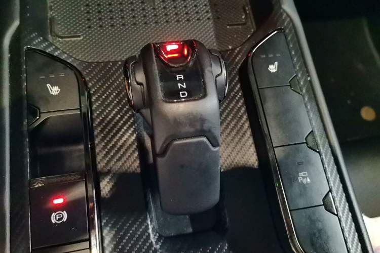 Used Haval Raptor New Energy 2024 Hi4 145 Pro Gear Lever