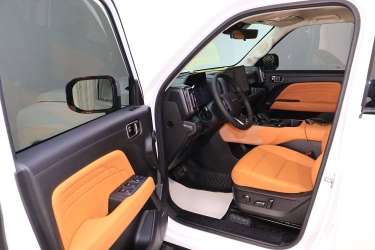 Used Haval Raptor New Energy 2024 Hi4 102 Pro Interior 1
