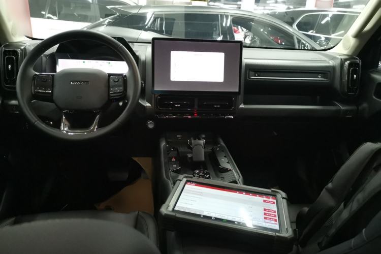 Used Haval Raptor New Energy 2024 Hi4 102 Pro Interior 2