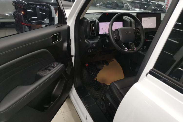 Used Haval Raptor New Energy 2024 Hi4 102 Pro Interior 3