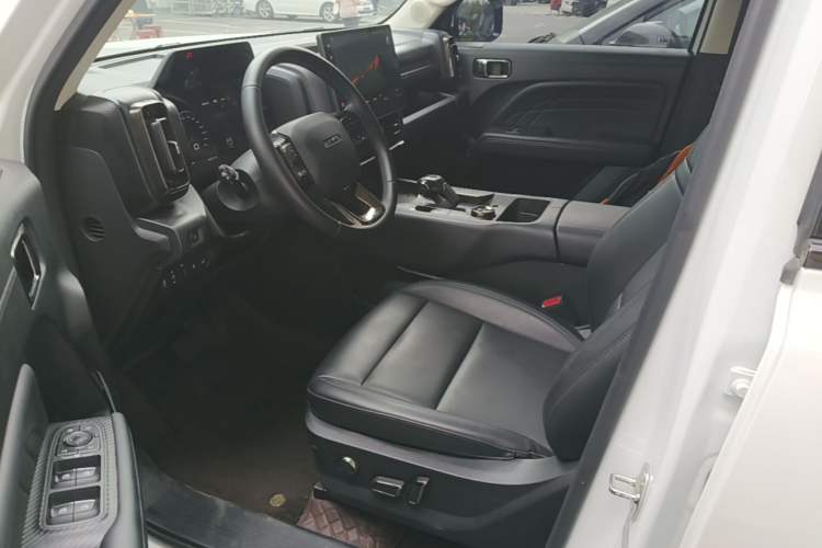 Used Haval Raptor New Energy 2024 Hi4 102 Pro Left Front Seat