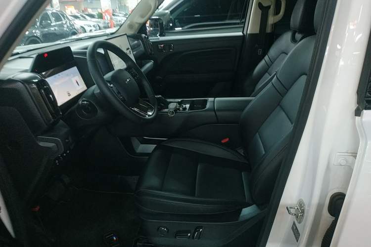 Used Haval Raptor New Energy 2024 Hi4 102 Pro Left Front Seat