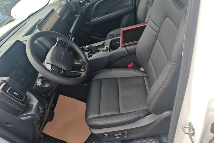 Used Haval Raptor New Energy 2024 Hi4 145 Pro Left Front Seat