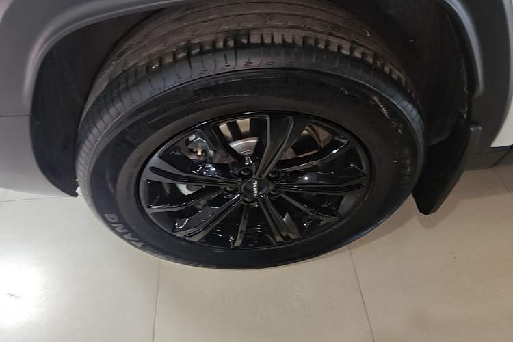 Used Haval Raptor New Energy 2024 Hi4 102 Pro Left Front Wheel Hub