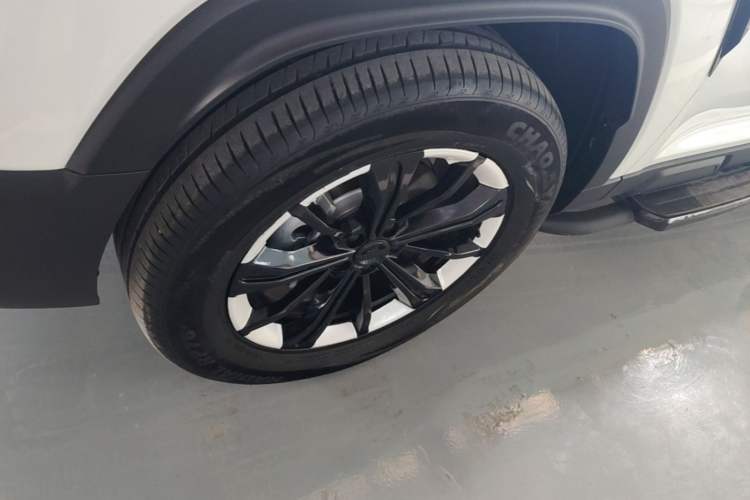 Used Haval Raptor New Energy 2024 Hi4 102 Pro Left Front Wheel Hub