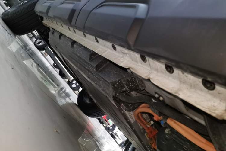 Used Haval Raptor New Energy 2024 Hi4 102 Pro Left Side Sill