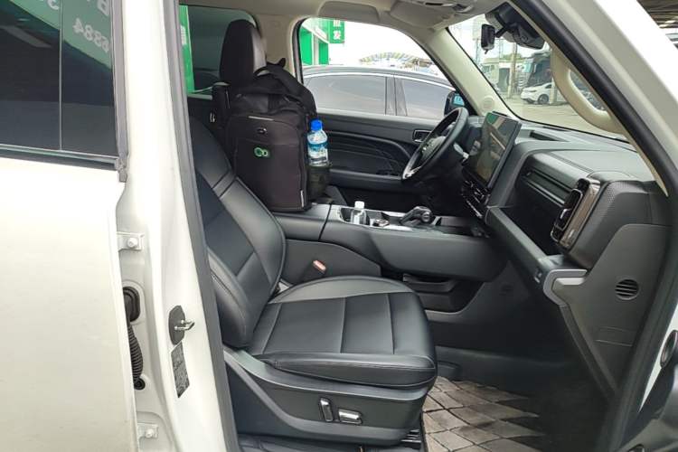 Used Haval Raptor New Energy 2024 Hi4 102 Pro Right Front Seat