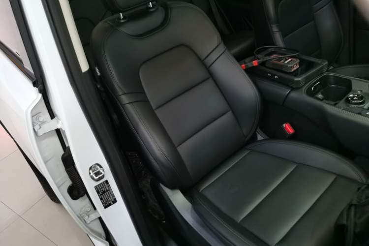 Used Haval Raptor New Energy 2024 Hi4 102 Pro Right Front Seat